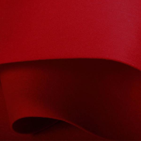 Fieltro grueso de 3mm en color Rojo